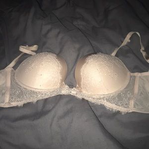 Victoria Secret bra. 34D